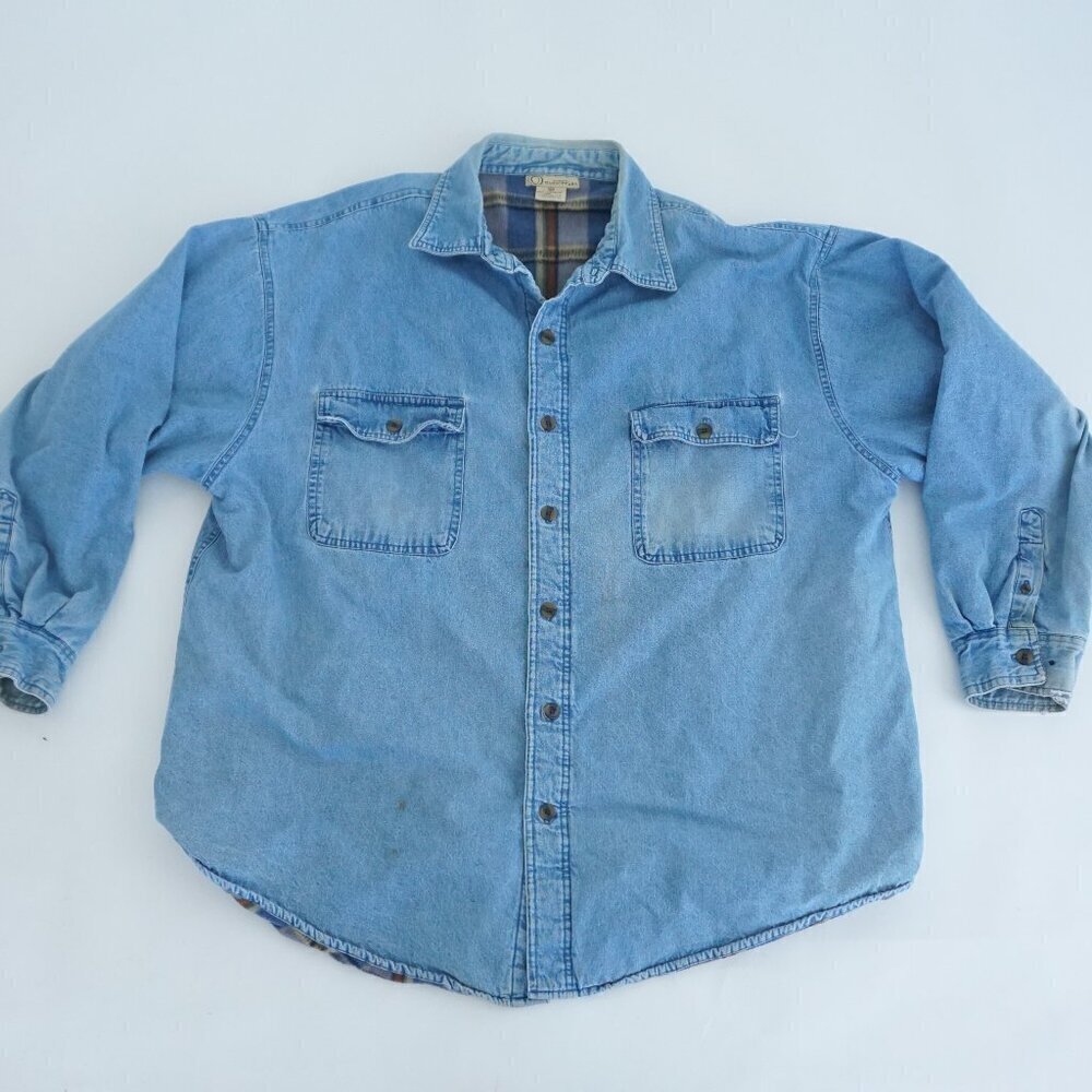 VTG Outdoor Outfitters Light Wash Fleece Plaid Lined Button Blue Denim Shacket
